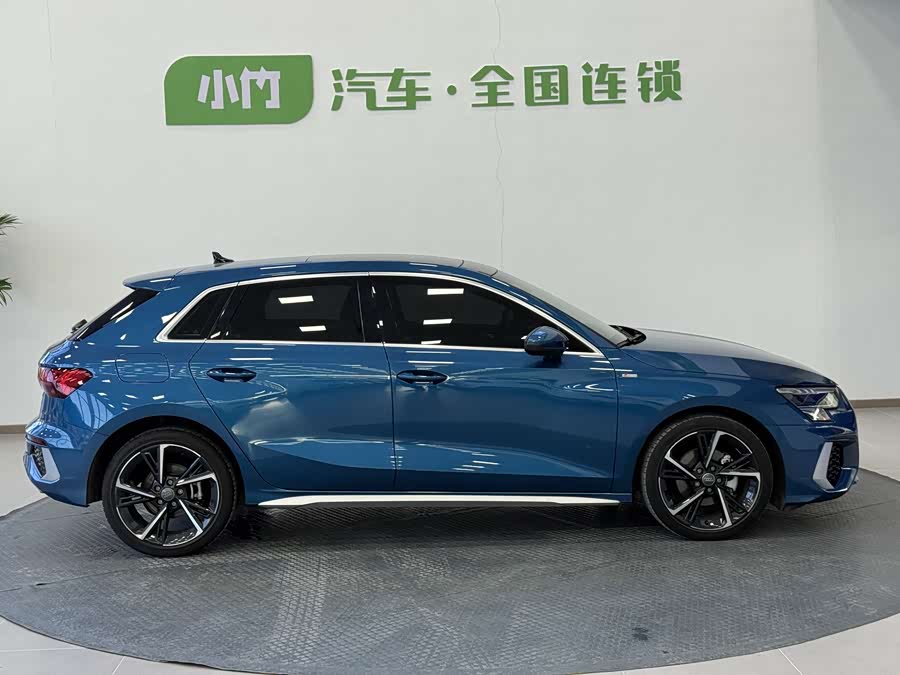 Audi A3 2021 car image #3