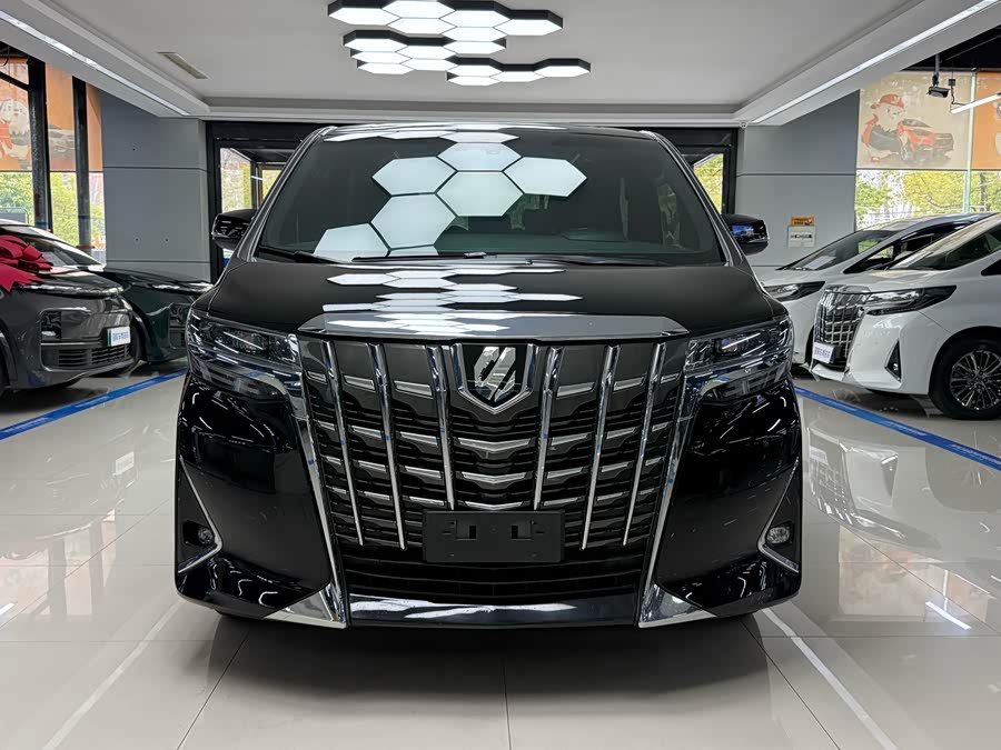 Toyota Alphard 2019 immagine di auto #3