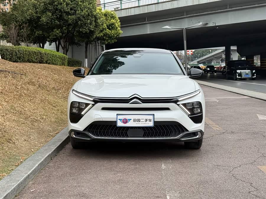 Citroen C5 X 2022 car image #3