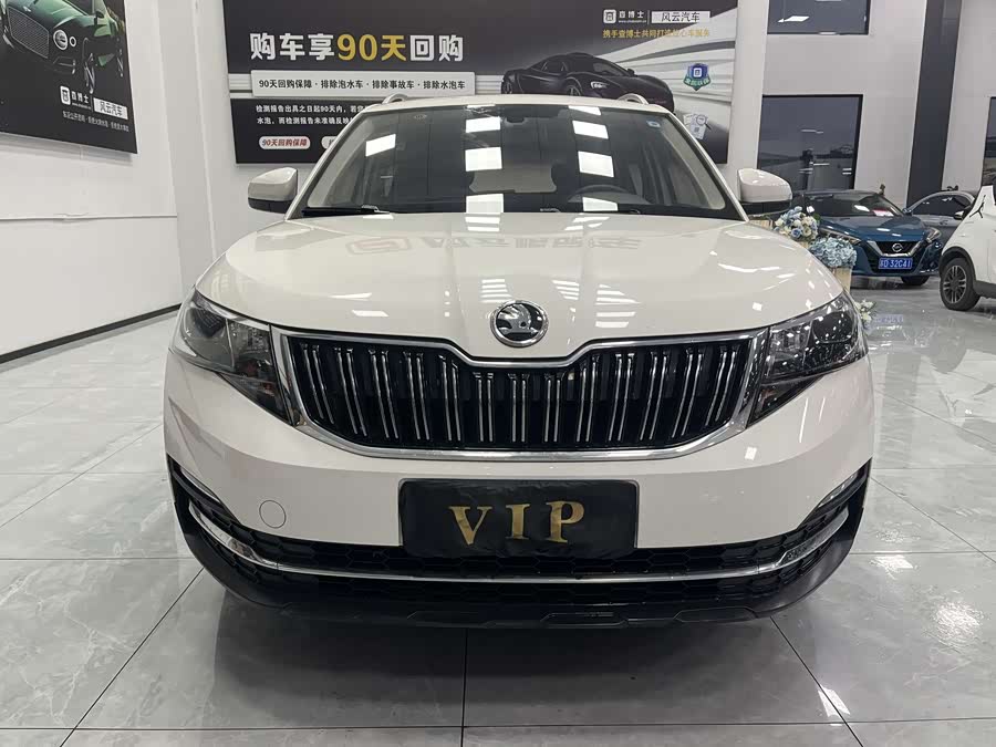 Skoda Kamiq 2020 car image #3