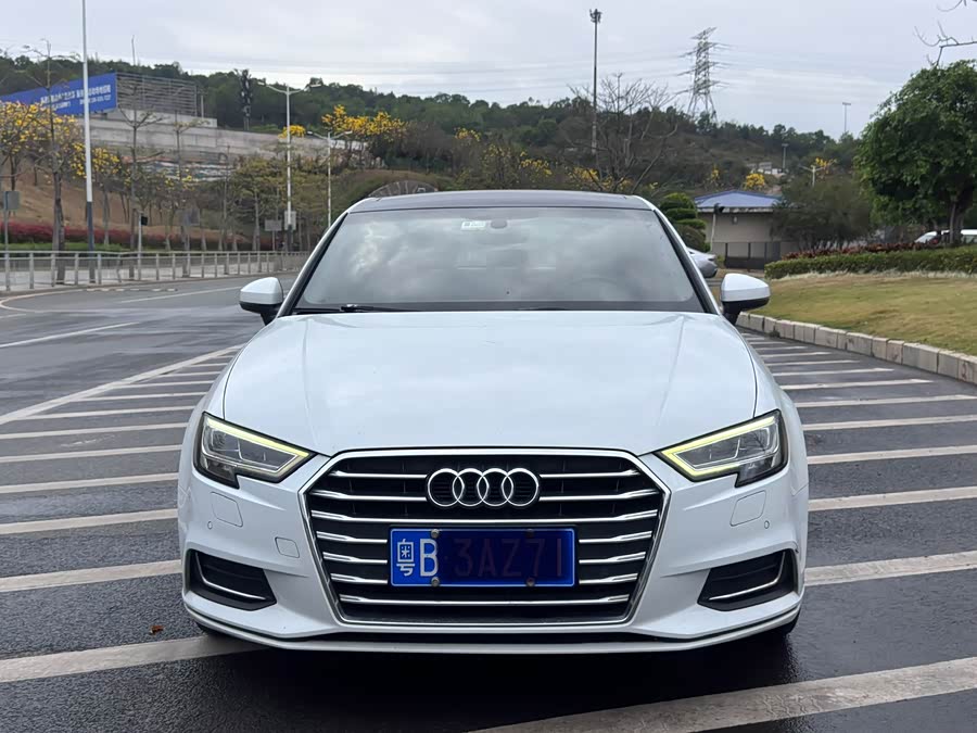 Audi A3 2019 car image #3