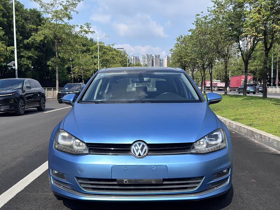 Volkswagen Golf 2016 car image #3