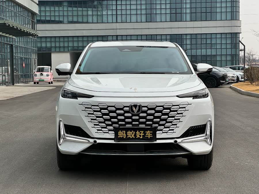 Changan UNI-K 2024 car image #3