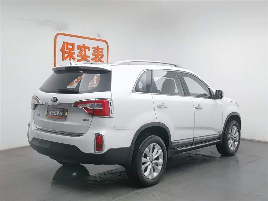 Kia Sorento 2012 car image #3