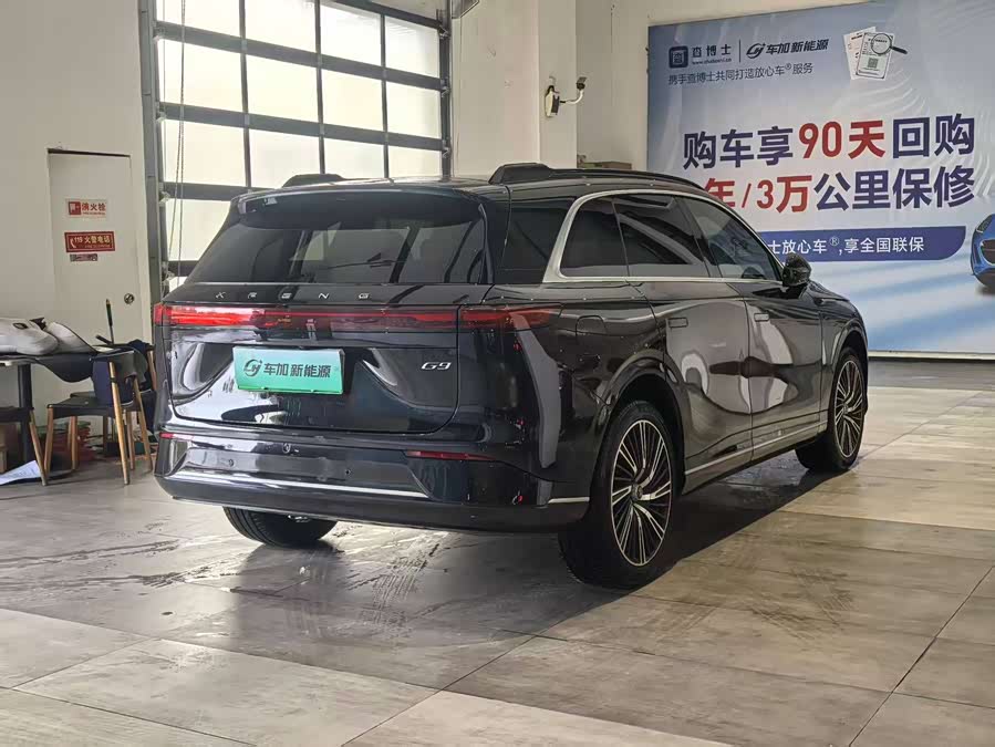 Xpeng G9 2024 immagine di auto #3