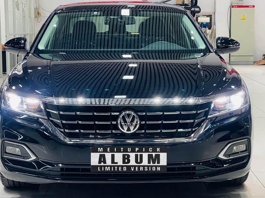 Volkswagen Passat 2020 car image #3