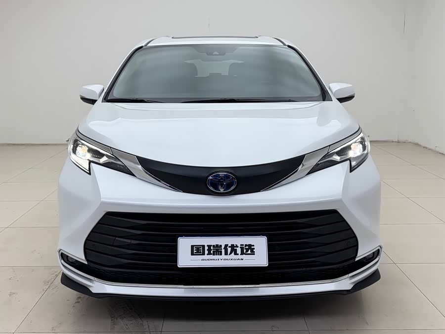 Toyota Sienna 2022 imagen de coche #3