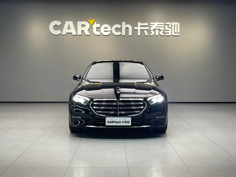 Mercedes-Benz E Class 2024 car image #3