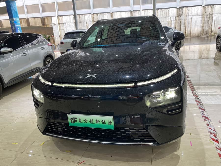 Xpeng G9 2023 immagine di auto #3