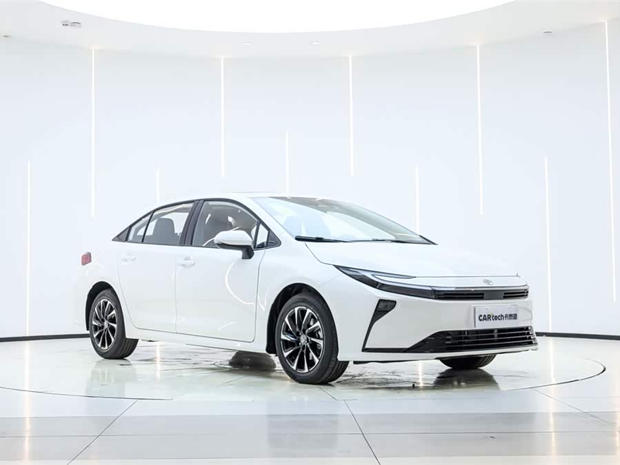 Toyota 2026 car image #3