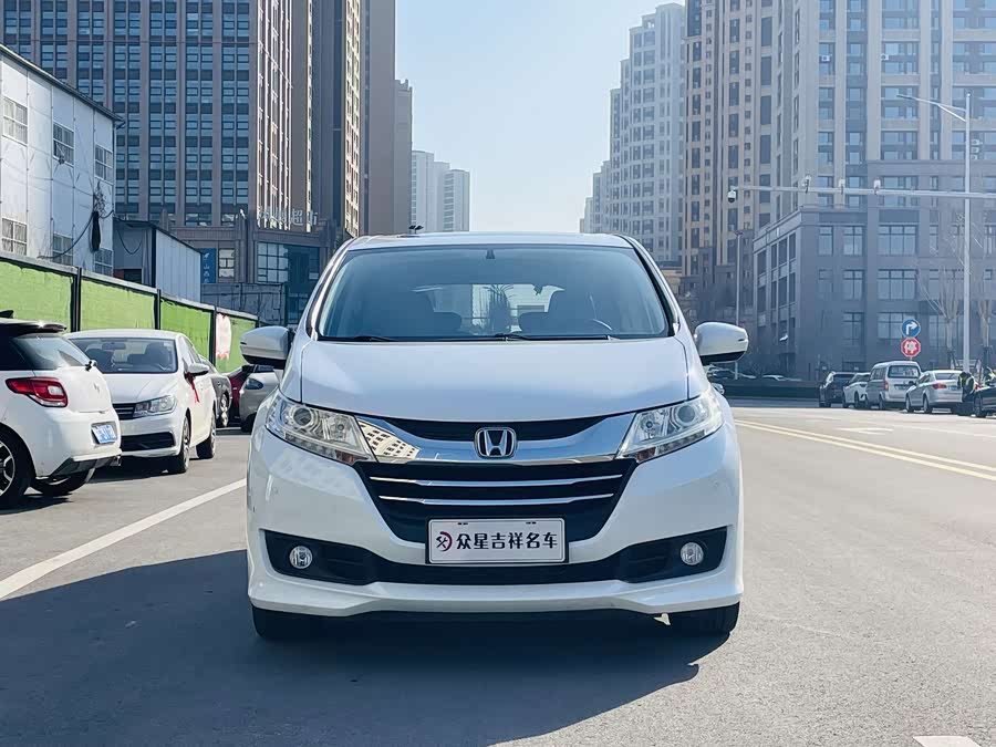 Honda ODYSSEY 2018 car image #3