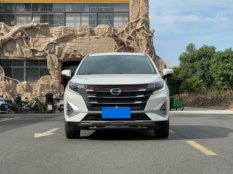 GAC Trumpchi GS3 2023 car image #3