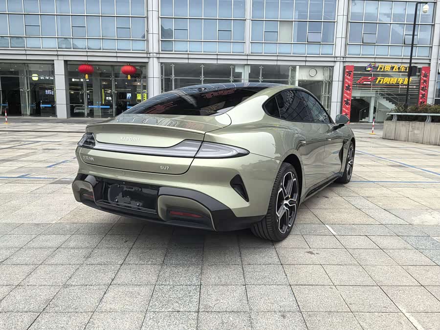 MI SU7 2025 car image #3