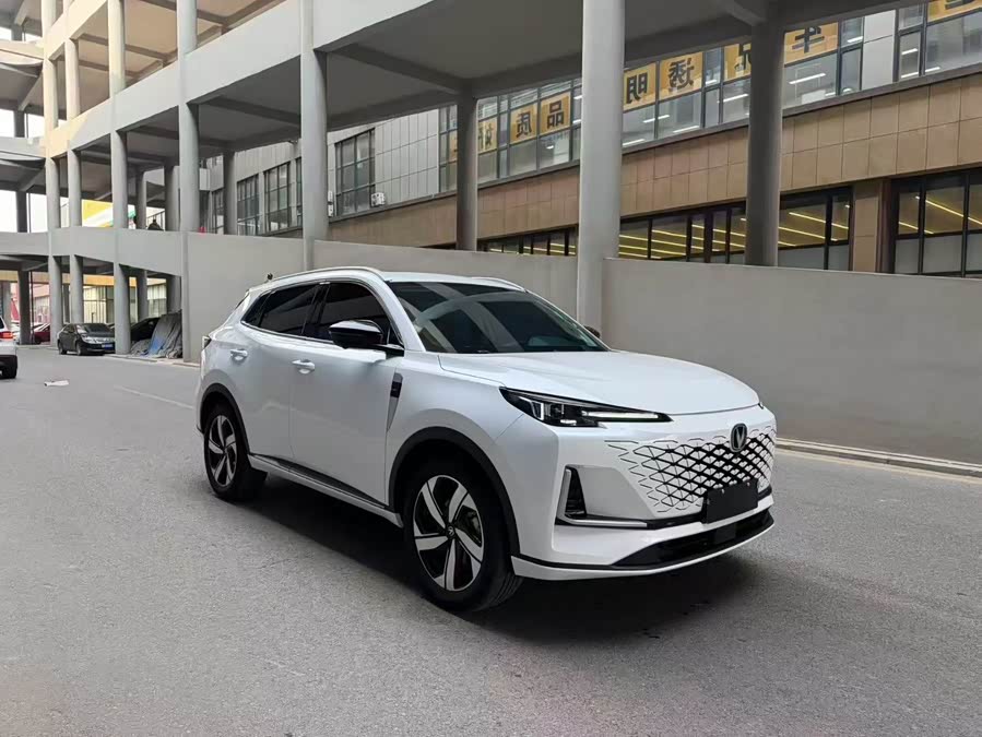 Changan CS55 Plus 2023 изображение автомобиля #3