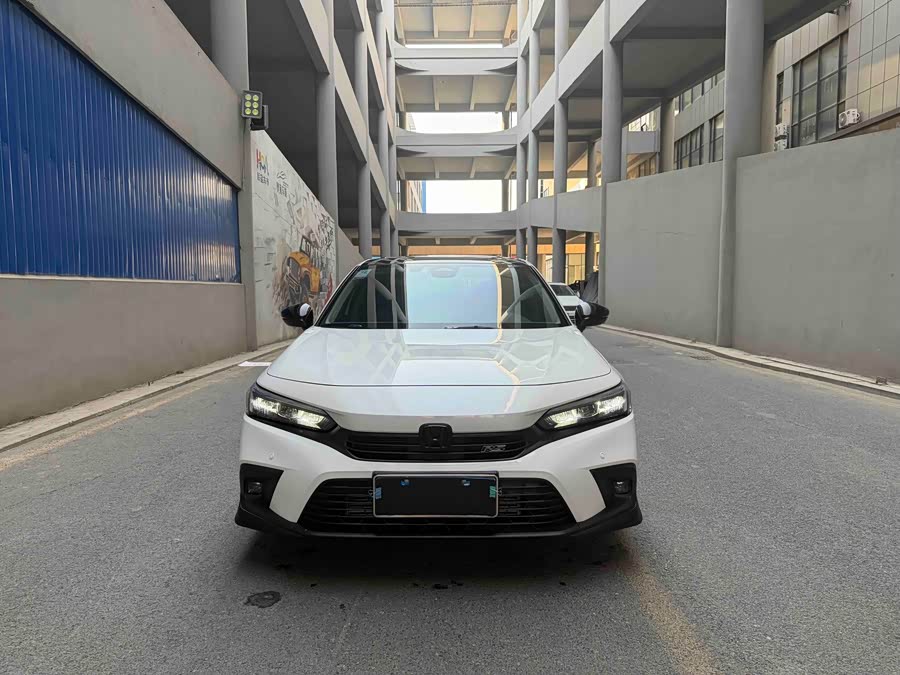 Honda Civic 2025 صورة سيارة #3