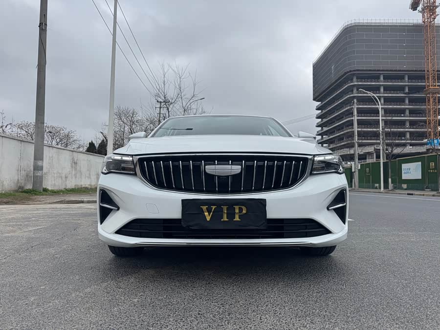 GEELY Emgrand 2022 car image #3