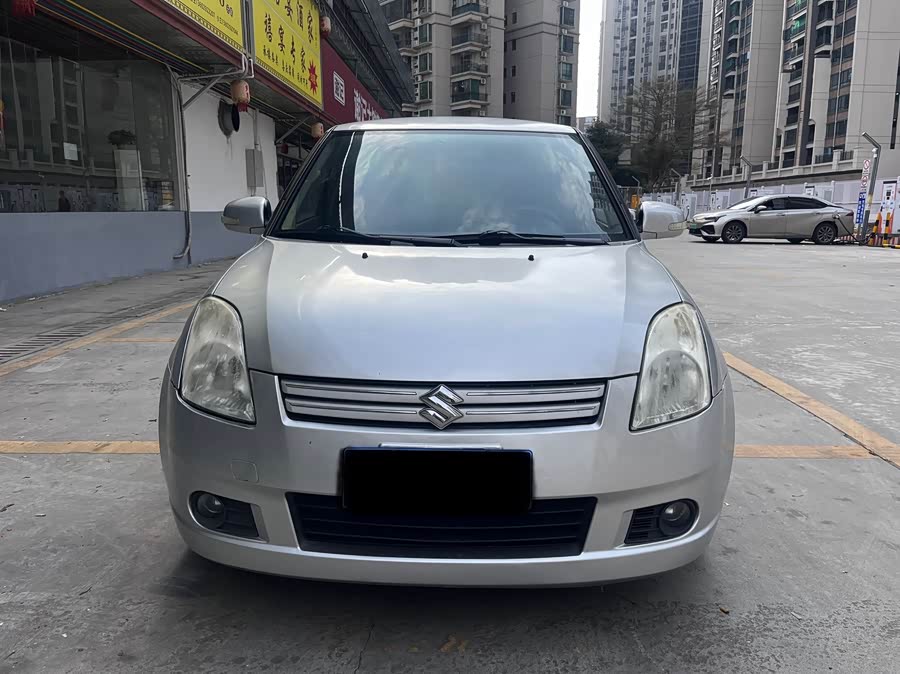 铃木 雨燕 2010 汽车图片 #3
