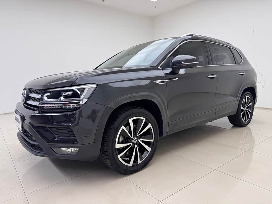Volkswagen Tharu 2022 car image #3