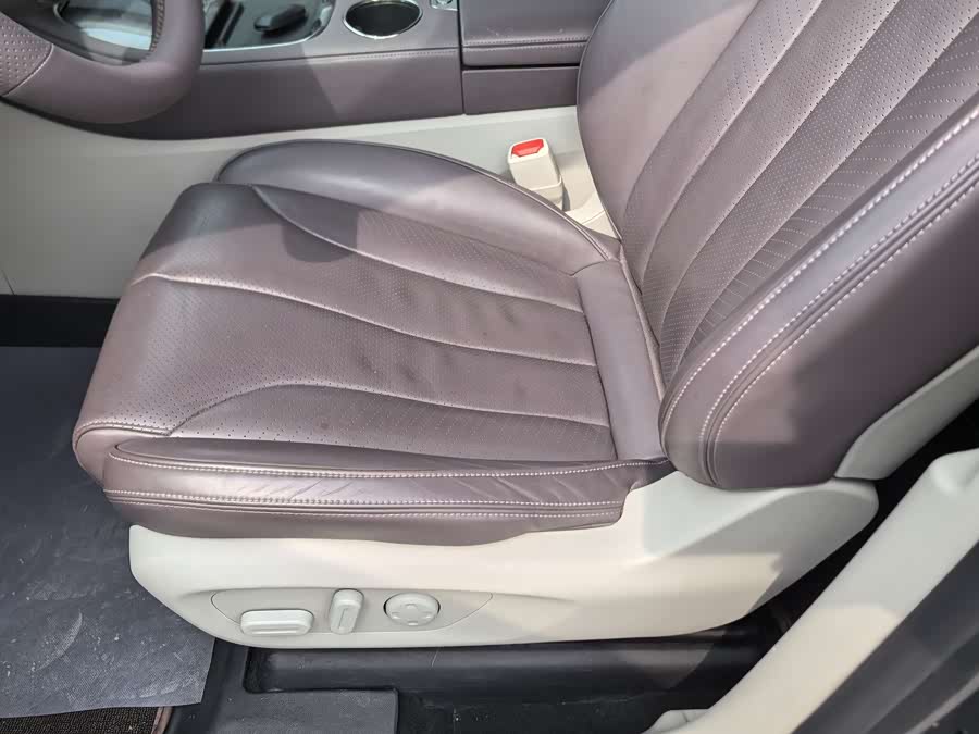Leapmotor C11 2022 car image #3