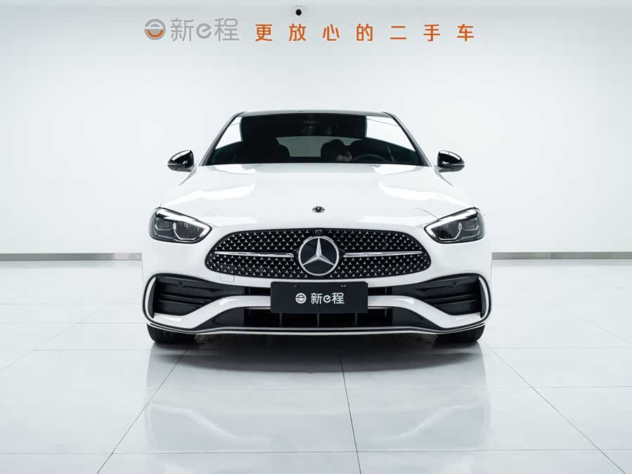 Mercedes-Benz C Class 2024 car image #3