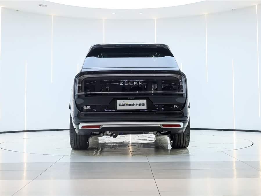 极氪 极氪9X 2026 汽车图片 #3