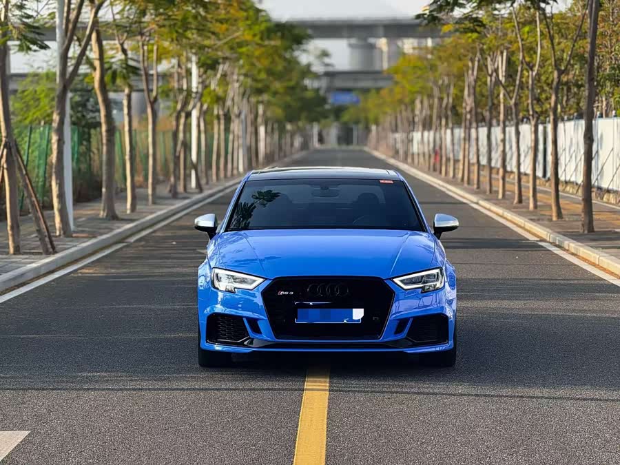 Audi RS 3 2017 imagem de carro #3