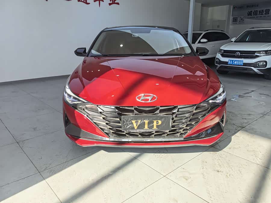Hyundai Elantra 2023 car image #3