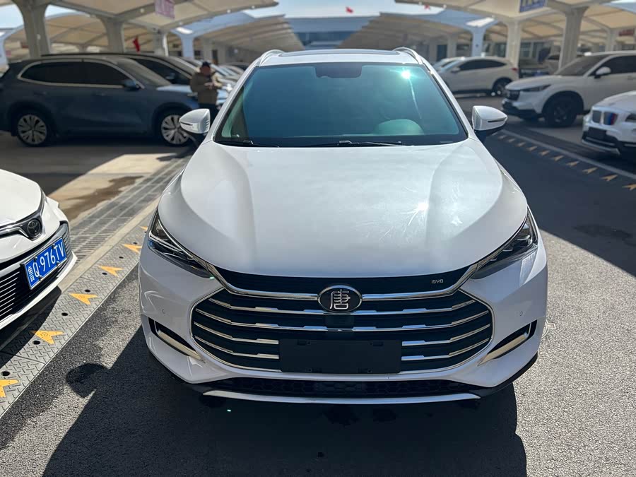 BYD Tang 2019 car image #3