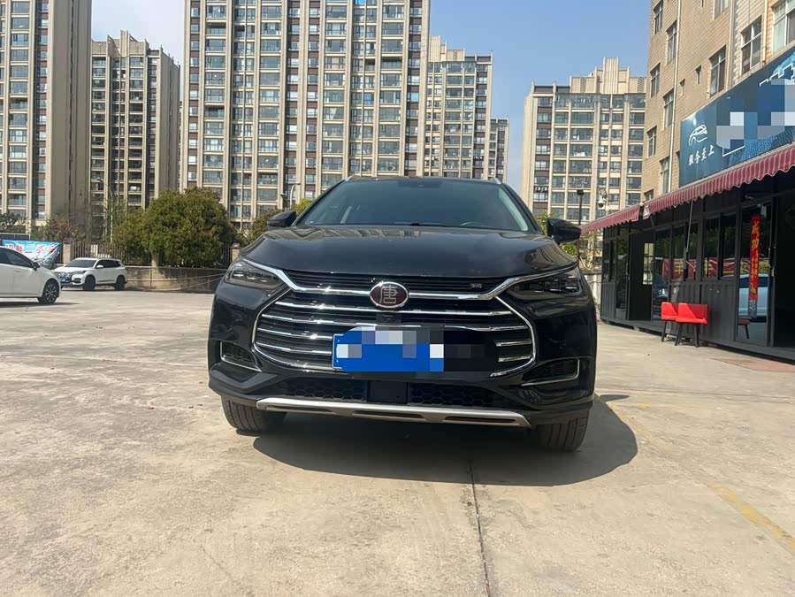 BYD Tang 2018 car image #3