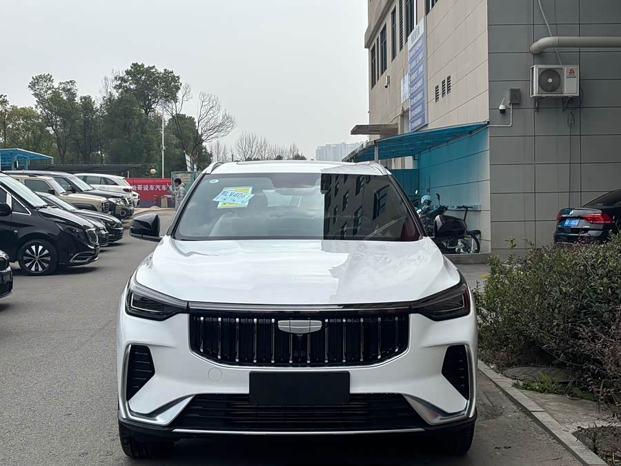 GEELY Boyue 2026 image de voiture #3