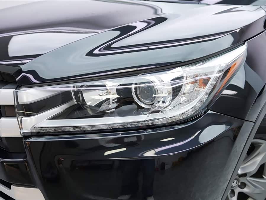 Toyota Highlander 2018 image de voiture #3