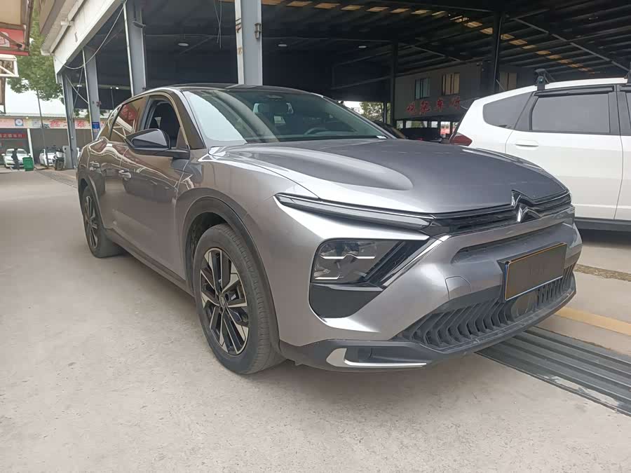 Citroen C5 X 2024 car image #3