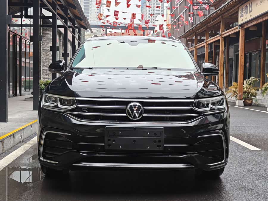 Volkswagen Tiguan L 2023 #3 Volkswagen Tiguan L 2023 car image #3