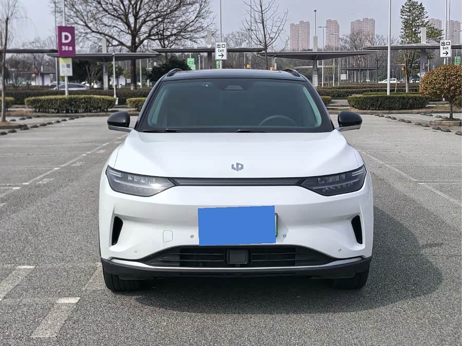 零跑汽车 零跑C11 2022 汽车图片 #3