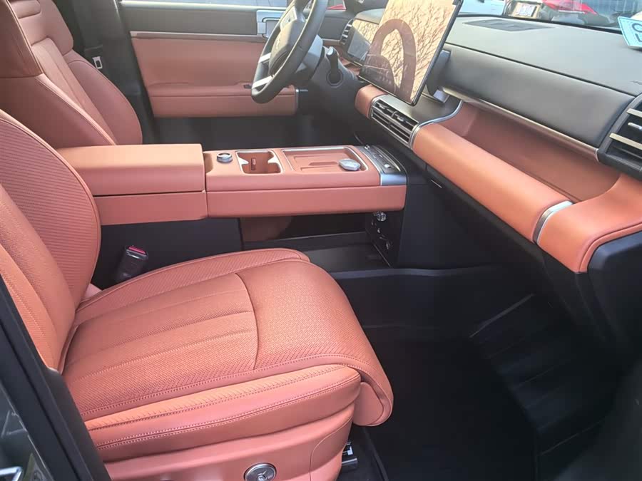 FangChengBao Tiger 7 2026 car image #3