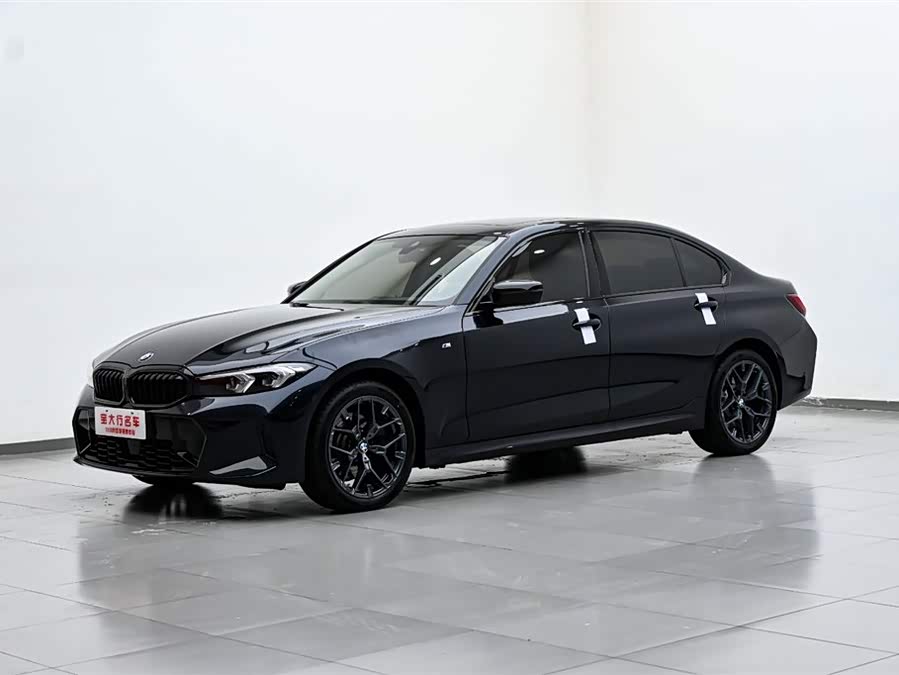 BMW 3 Series 2025 car image #3