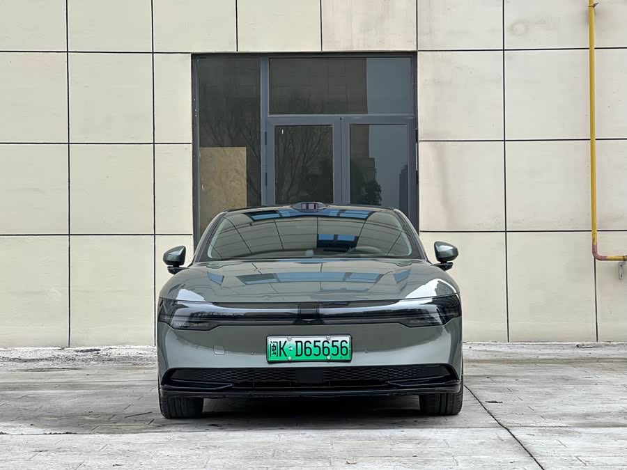 极氪 极氪007 2024 汽车图片 #3