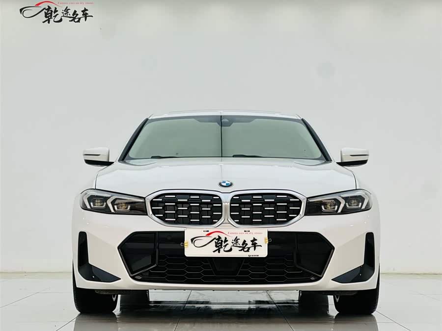 BMW 3 Series 2025 car image #3