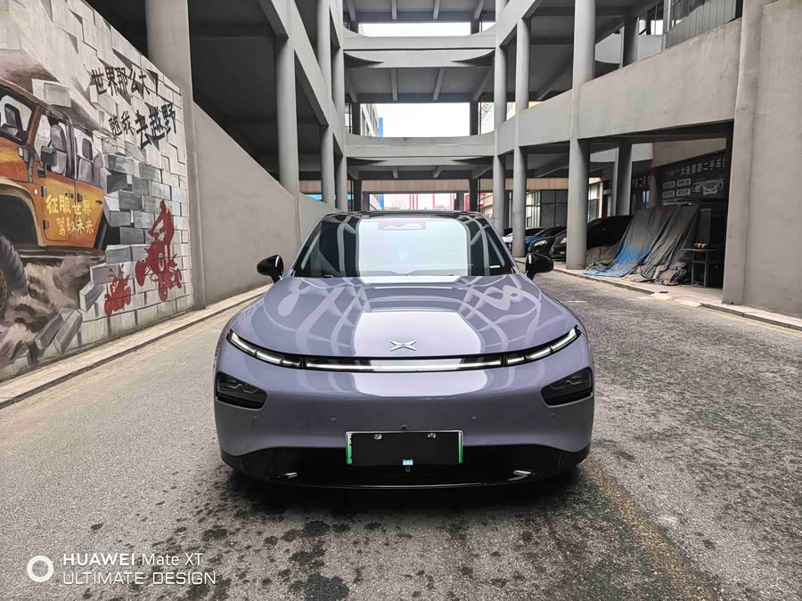 Xpeng P7 2023 صورة سيارة #3