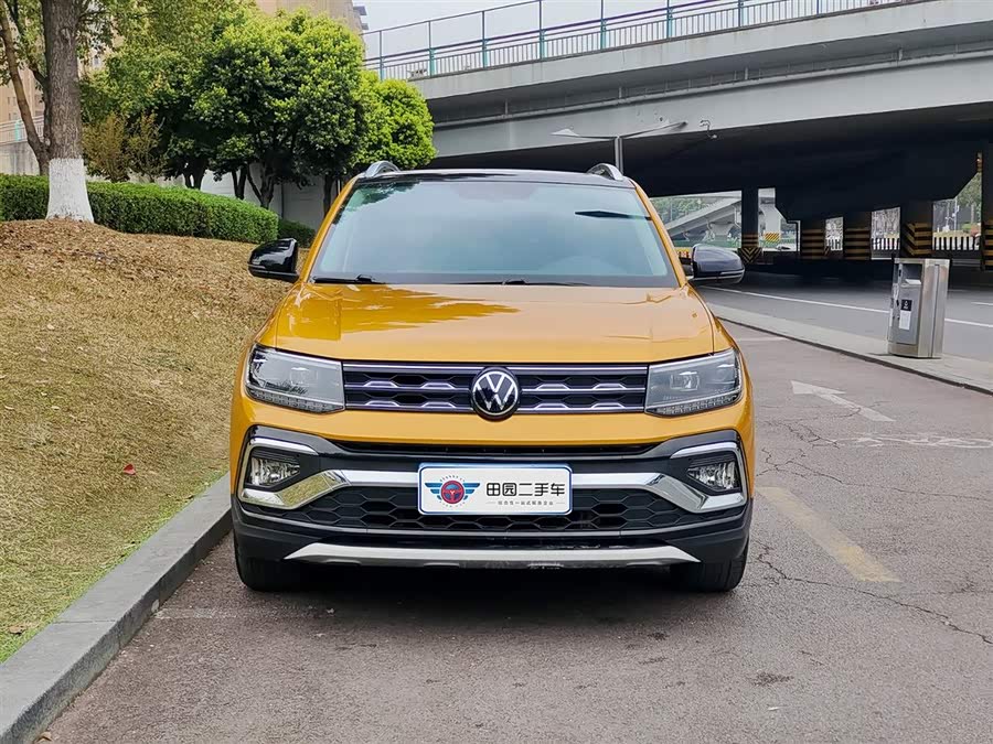 Volkswagen T-Cross 2020 car image #3