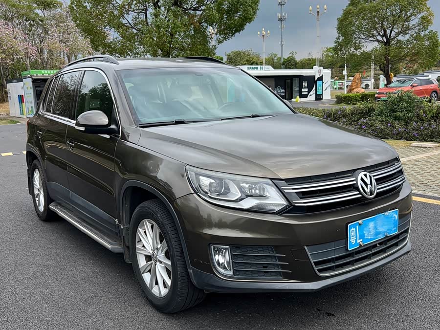 Volkswagen Tiguan 2016 car image #3