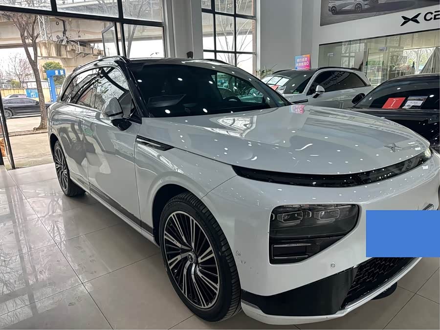 Xpeng G9 2024 immagine di auto #3