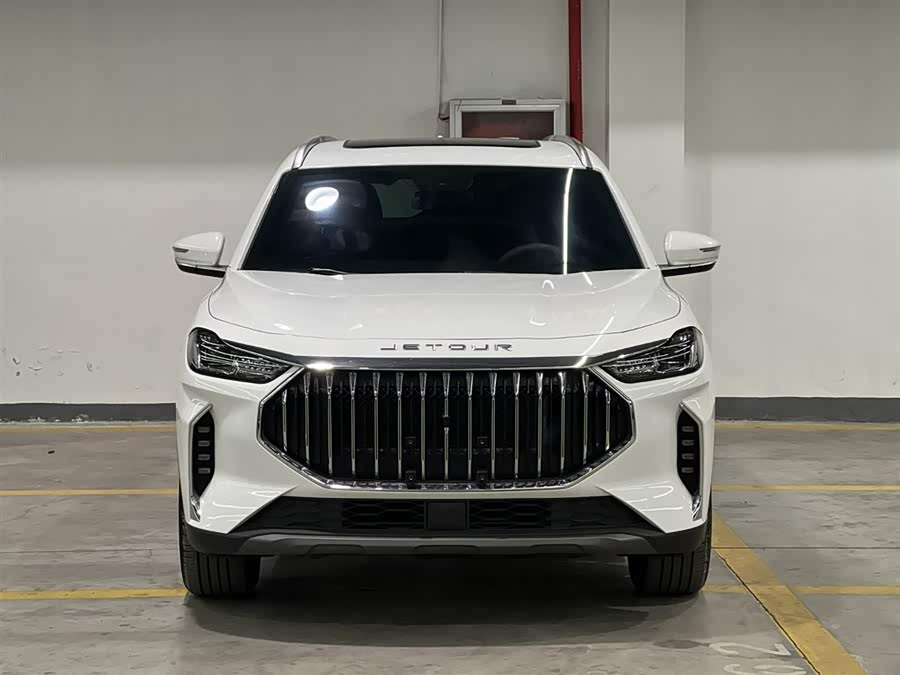 Jetour X70 PLUS 2024 car image #3