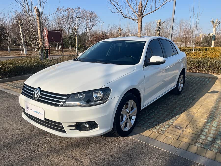 Volkswagen Bora 2015 car image #3