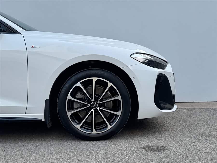 Audi FAW Audi A5L 2025 car image #3