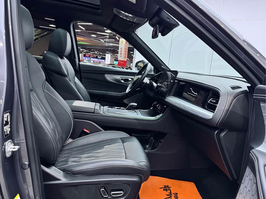 GAC Trumpchi GS8 2023 car image #3