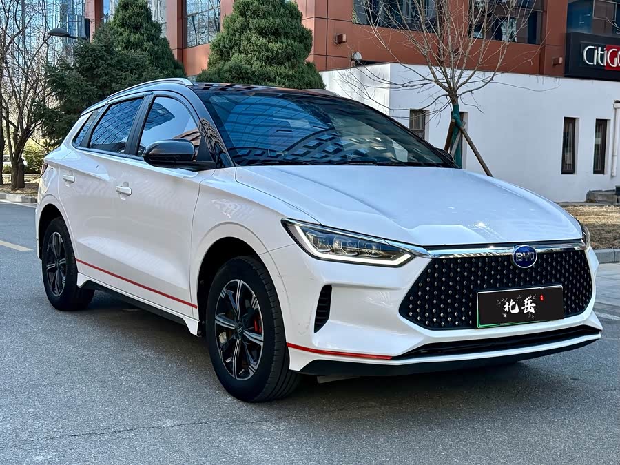BYD e2 2019 imagem de carro #3