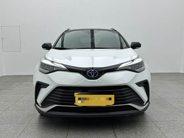 Toyota Izoa 2022 car image #3