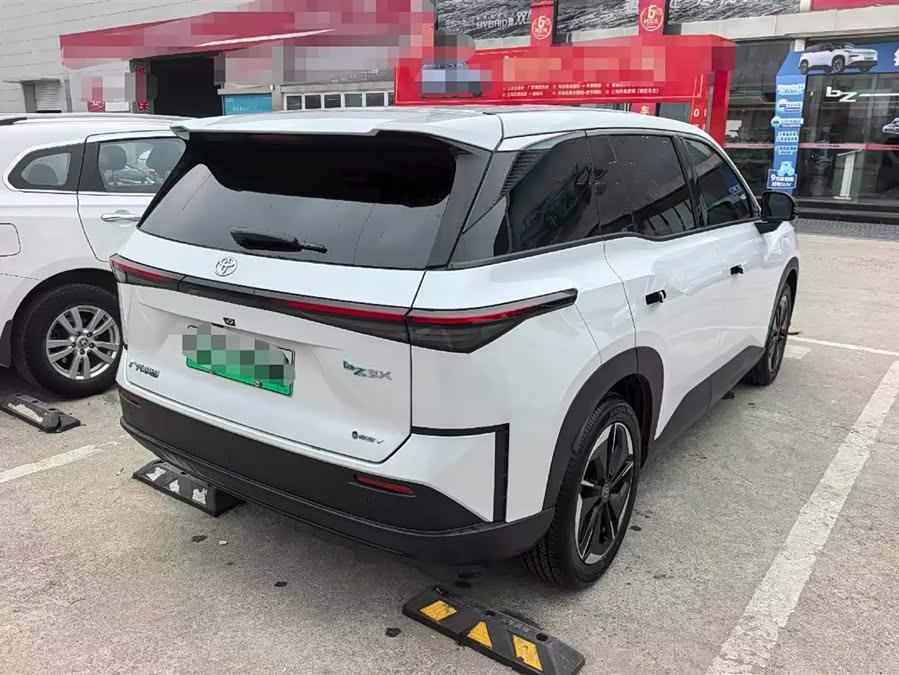 Toyota Bozhi 3X 2025 car image #3