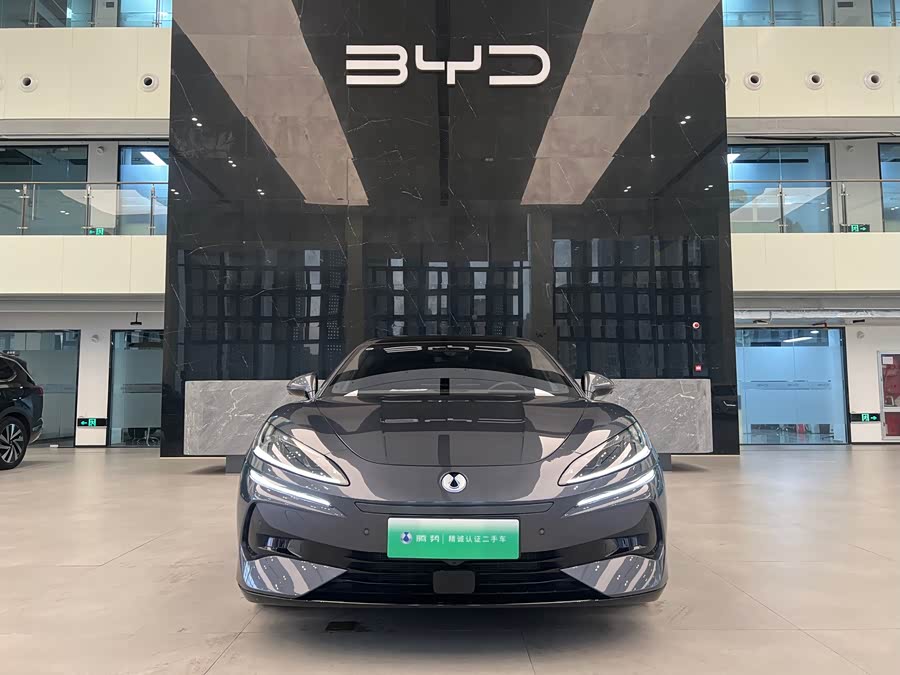 Denza Z9 2024 car image #3